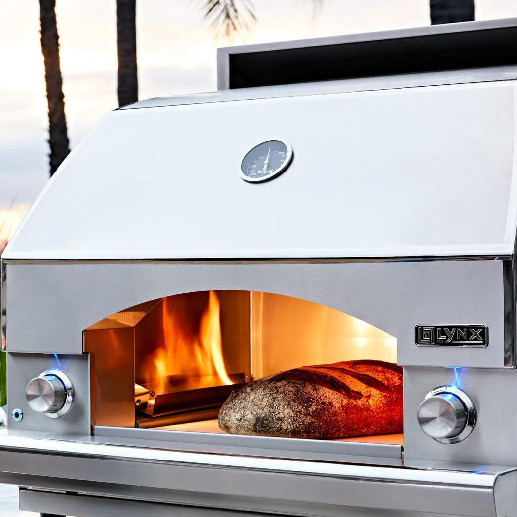 Lynx Professional Napoli 30-Inch Built-In Counter Top Natural Gas Outdoor Pizza Oven - LPZA-NG