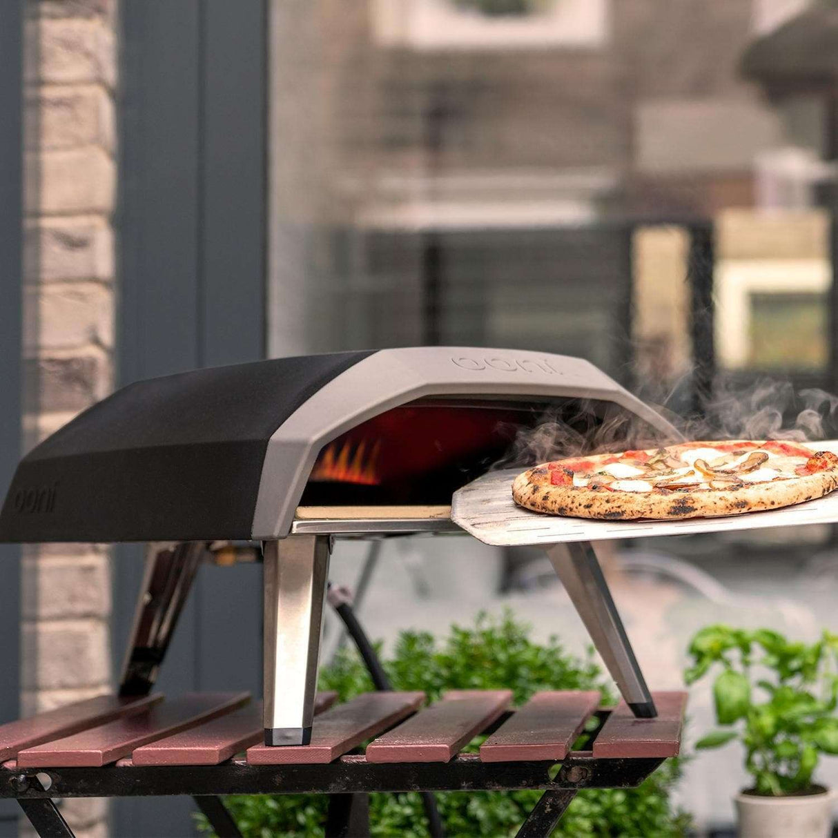 Ooni Koda 12 Gas Powered Portable Outdoor Pizza Oven - Propane - UU-P06A00