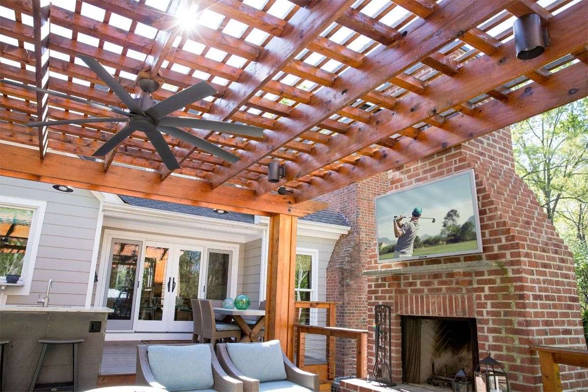 Sunbrite Signature 2 SB-S2-55-4K-BL 55 inch LED HDR 4K Outdoor TV – Partial Sun 5