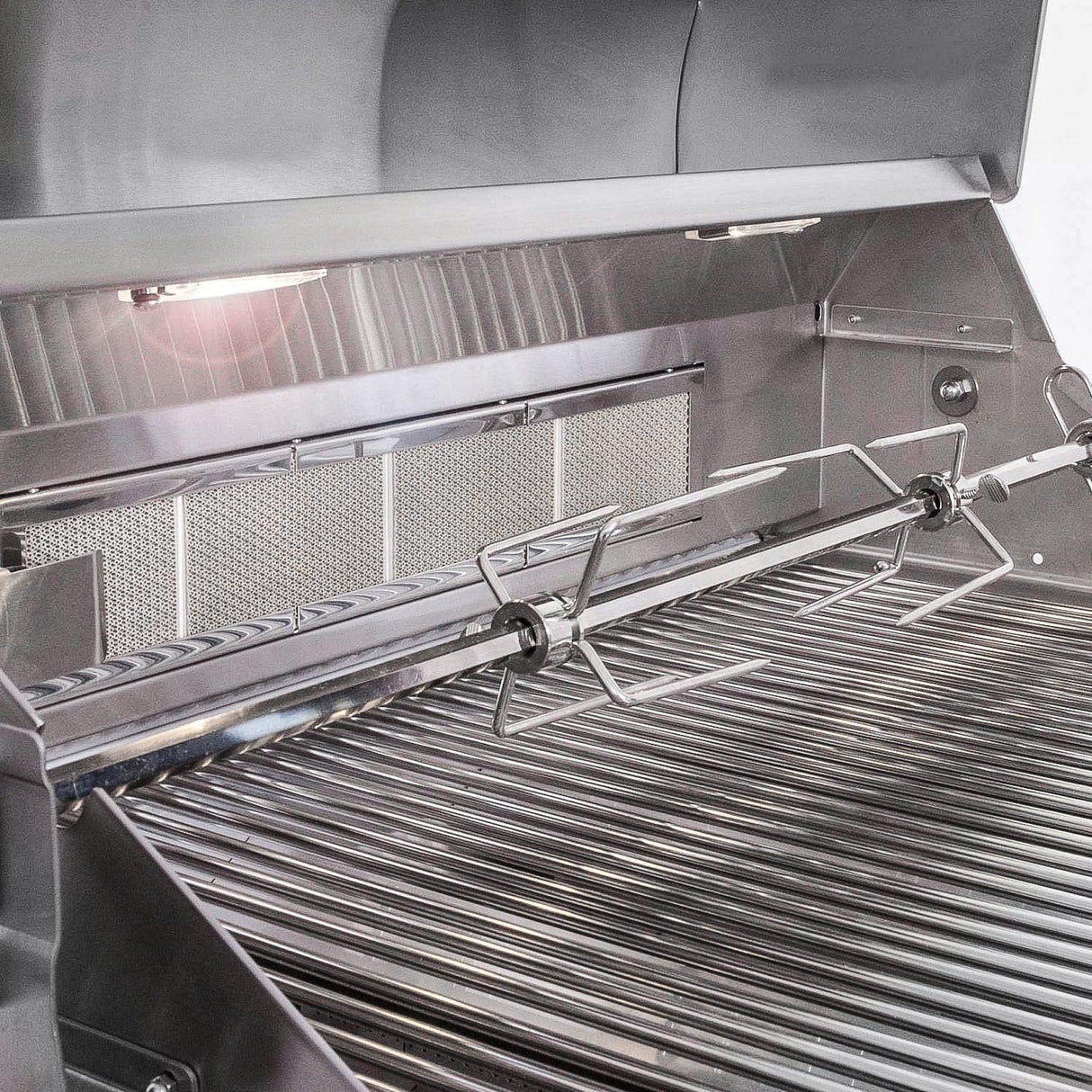 Lion L75000 32-Inch Stainless Steel Built-In Propane Gas Grill