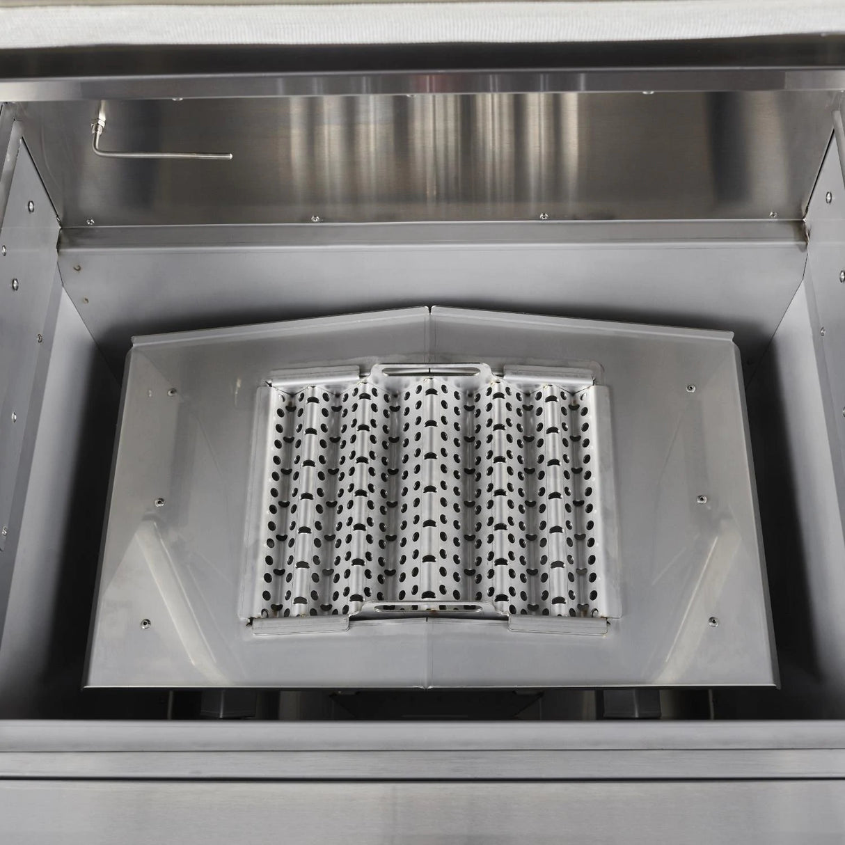 Coyote 28-Inch Built-In Pellet Grill - C1P28