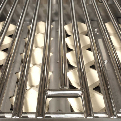 Alfresco ALXE 30-Inch Built-In Propane Gas Grill With Sear Zone And Rotisserie - ALXE-30SZ-LP grill