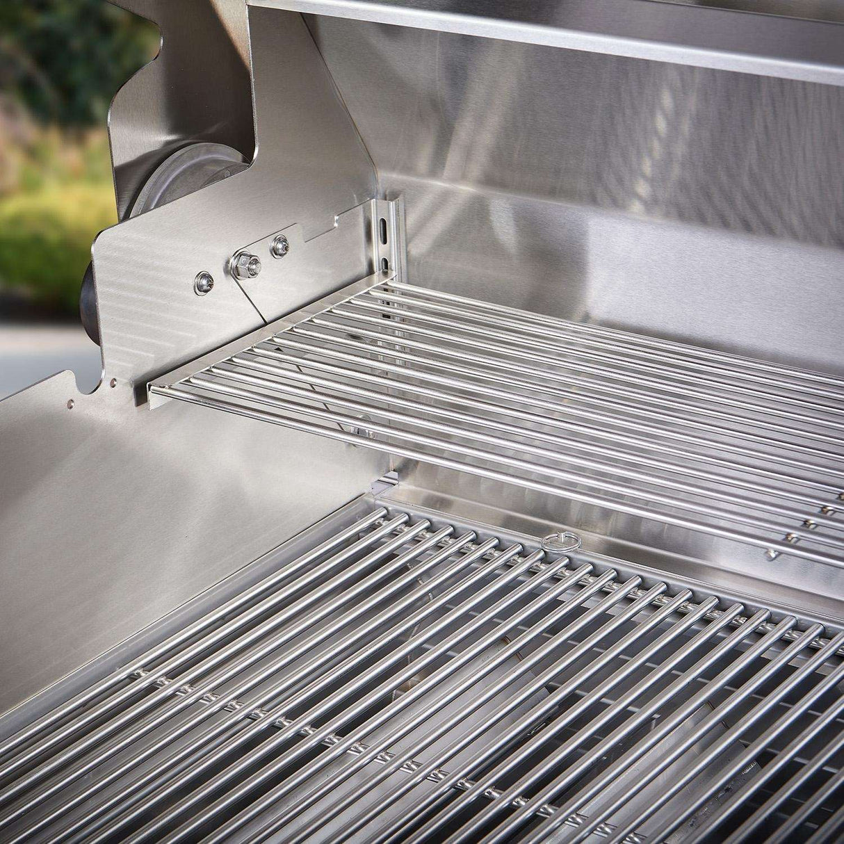 Crown Verity 48-Inch Mobile Propane Grill Dome Package - CV-MCB-48RDP Open 2