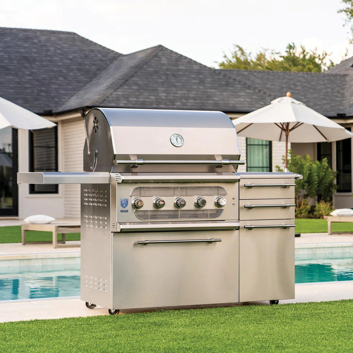 American Made Grills Muscle 36-Inch Freestanding Hybrid Grill - Natural Gas - MUSFS36-NG